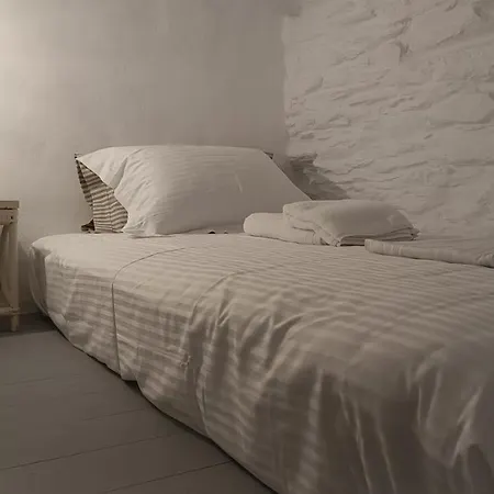 Est 1852 - Katoi Art Apartment *