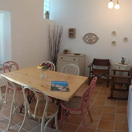 Est 1852 - Katoi Art Apartment Andros Town