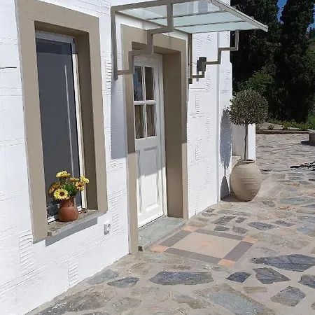 Est 1852 - Katoi Art Andros Town